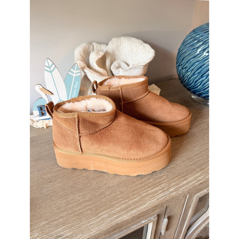 Cushionaire Platform Ankle Boots Women Chestnut 7M